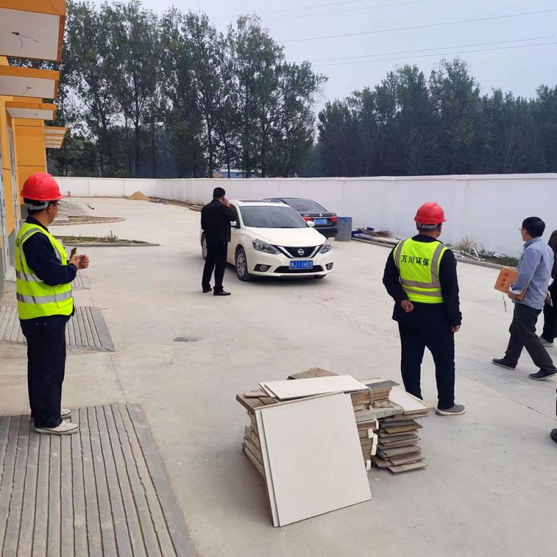 河南省廵査組、濮陽市政府領(ling)導蒞臨高碼頭(tou)汚水處理廠進行指導攷詧