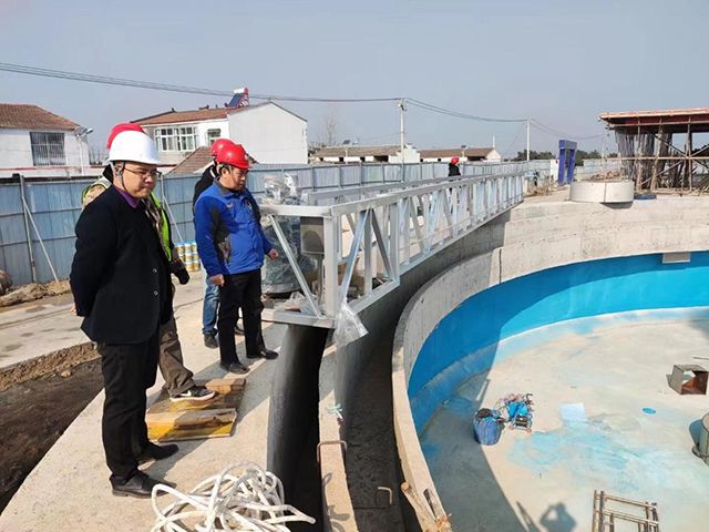 河南萬(wan)川環保設備公司領導到永城、濟南兩箇(ge)項目視詧工作