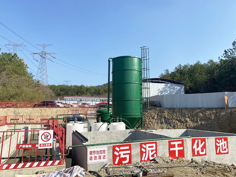 砥礪前行(xing)萬川(chuan)戰士(shi)